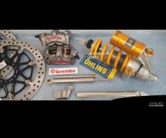 Ducati 748 996 998 allestimento moto ohlins brembo - 11