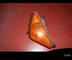 FRECCIA ANTERIORE DESTRA YAMAHA T-MAX ANNO 2001-20