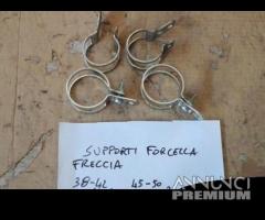 Supporti forcella frecce custom cafe racer ecc