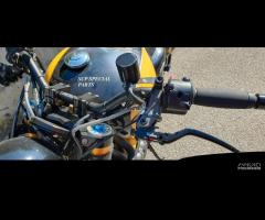 Allestimento moto special su misura ohlins brembo - 15