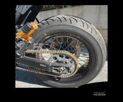 Allestimento moto special su misura ohlins brembo - 23