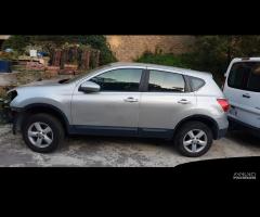 Pezzi Di Ricambio Nissan Qashqai 2.0 DCI 2008