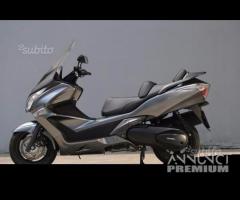 Honda sw-t SWT 400 600 ricambi NO CARENE