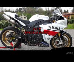 YAMAHA R1 PIEDINI FORCELLA 108mm RICAVATI DA PIENO