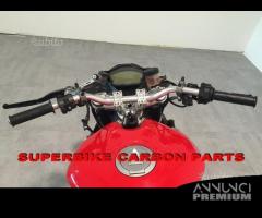 Ducati panigale piastre speciali modifica naked