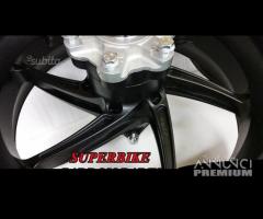 Yamaha r1 cerchi pvm forgiati in alluminio - 8