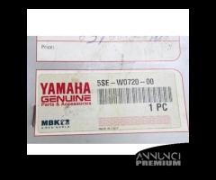 DEFLETTORI ARIA PARAGAMBE YAMAHA VERSITY 300 YAMAH