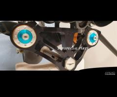 Guzzi v35 cafe racer forcelle ohlins freni brembo - 15