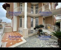 Villa con ampie metrature, livelli da 100mq