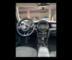 Mini Cooper D 1.5 Anno 2015 Full Navi - 13