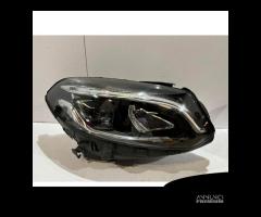 Mercedes B W246 LIFT Faro frontale Led R - 15972