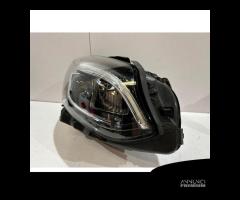 Mercedes B W246 LIFT Faro frontale Led R - 15972