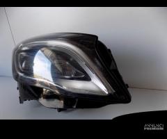 Faro anteriore a LED Mercedes Benz GLA W156 - R -