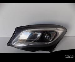 Faro anteriore a LED Mercedes Benz GLA W156 - L -