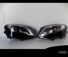 Faro anteriore a LED Mercedes Benz GLA W156 - L - - 6