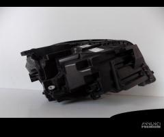 Faro anteriore a LED Mercedes Benz GLA W156 - L - - 9