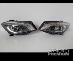 MERCEDES CLA W117 FARO XENON L - 12641