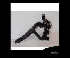 BMW 5 F10/F11Supporto parafango sinistro - 4303