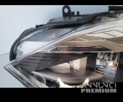 BMW X5 F15 X6 FARO LED ADATTIVO R 12658