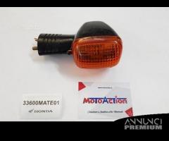 Lampeggiatore Post. Destro Honda CBR1100XX