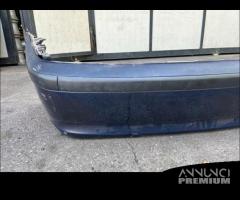 Paraurti posteriore BMW 316i berlina 2002