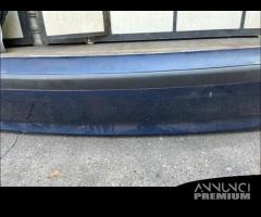 Paraurti posteriore BMW 316i berlina 2002