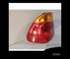 BMW 3 E46 Berlina Faro Posteriore Sinistro - 14898