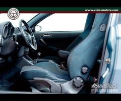 Alfa romeo 147 gta 3.2 v6 - 17