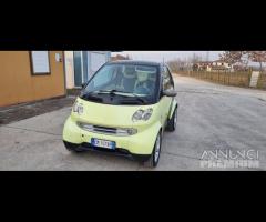 Smart fortwo coupé 700 benzina