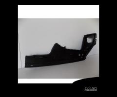 BMW 7 F01 / F02 Fissaggio Cofano L 10917