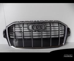 Audi Q7 4M / Griglia / Fotocamera - 10526