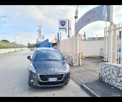 Peugeot 5008 BlueHDi 120 EAT6 S&S Allure