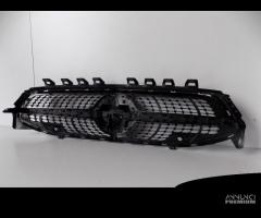 Mercedes W118 Grill Diamond - 4438 - 6