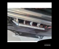 VOLVO V90 Faro ACTIVE HIGH BEAM - R 13568 - 10