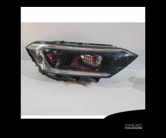 Volkswagen JETTA 17B - Faro FULL LED - R 13570