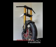 Superbike avantreni prototipo forcelle ohlins nix