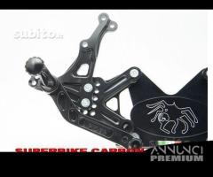 Kawasaki zx 10 r pedane racing ricavate dal pieno