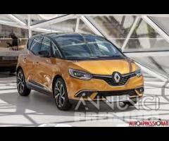 renault scenic ricambi usati