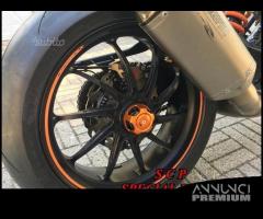 Ktm 1290 r superduke cerchi forgiati 10 razze pvm