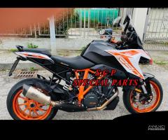 Ktm super duke 1290 r gt cerchi limited edition - 2