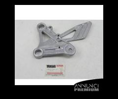 SUPPORTO PEDANA ANTERIORE DESTRA YAMAHA TZR 125 R