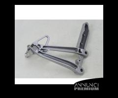 PEDANA POSTERIORE SINISTRA HONDA CBR 600 F 2001 20