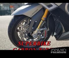 Yamaha t max forcelle ohlins e pinze brembo radial