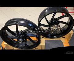 Honda cbr 1000 cerchi pvm forgiati superbike