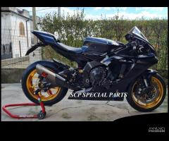 Yamaha r1 cerchi pvm forgiati superbike - 2