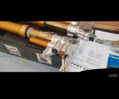 YAMAHA R1 R6 MT10 FORCELLE OHLINS PIEDINI SPECIALI - 9