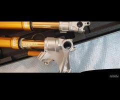 FORCELLE OHLINS CON PIEDINI SPECIALI RICAVATI CNC