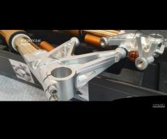 FORCELLE OHLINS CON PIEDINI SPECIALI RICAVATI CNC - 18