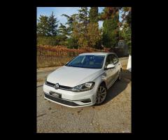 Volkswagen Golf 1.6 TDI 5p. Highline - DA VETRINA