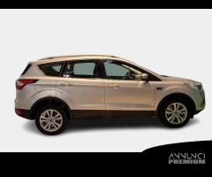 FORD KUGA 1.5 TDCi 120CV Powershift S/S 2WD Busine